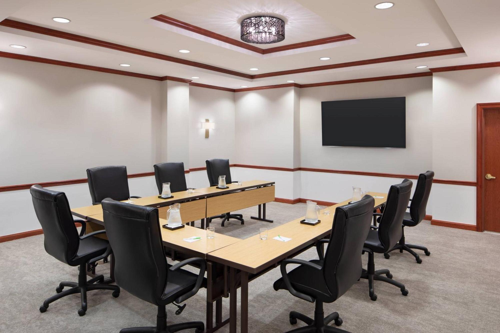 Courtyard By Marriott Stamford Downtown Hotell Exteriör bild