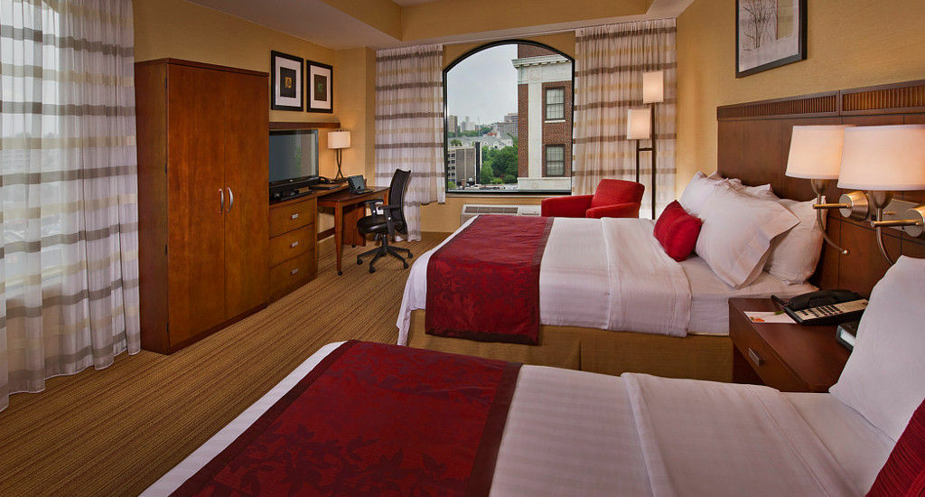 Courtyard By Marriott Stamford Downtown Hotell Exteriör bild
